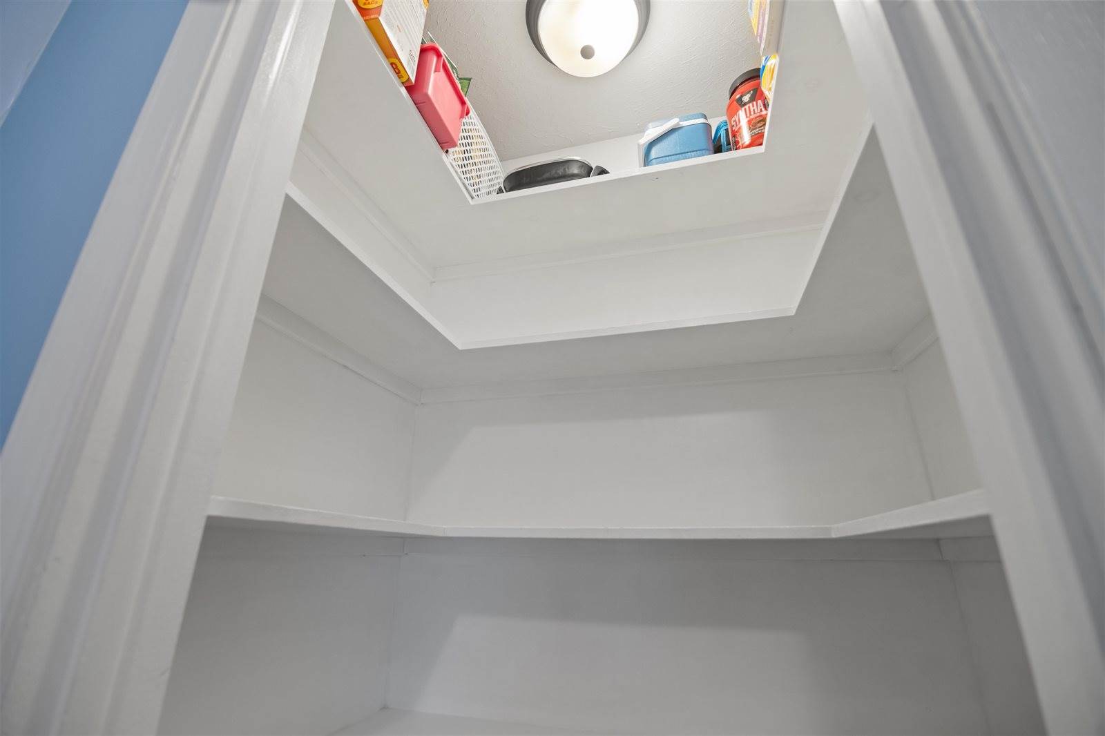 1939 North Farmstead St, Wichita, KS 67208