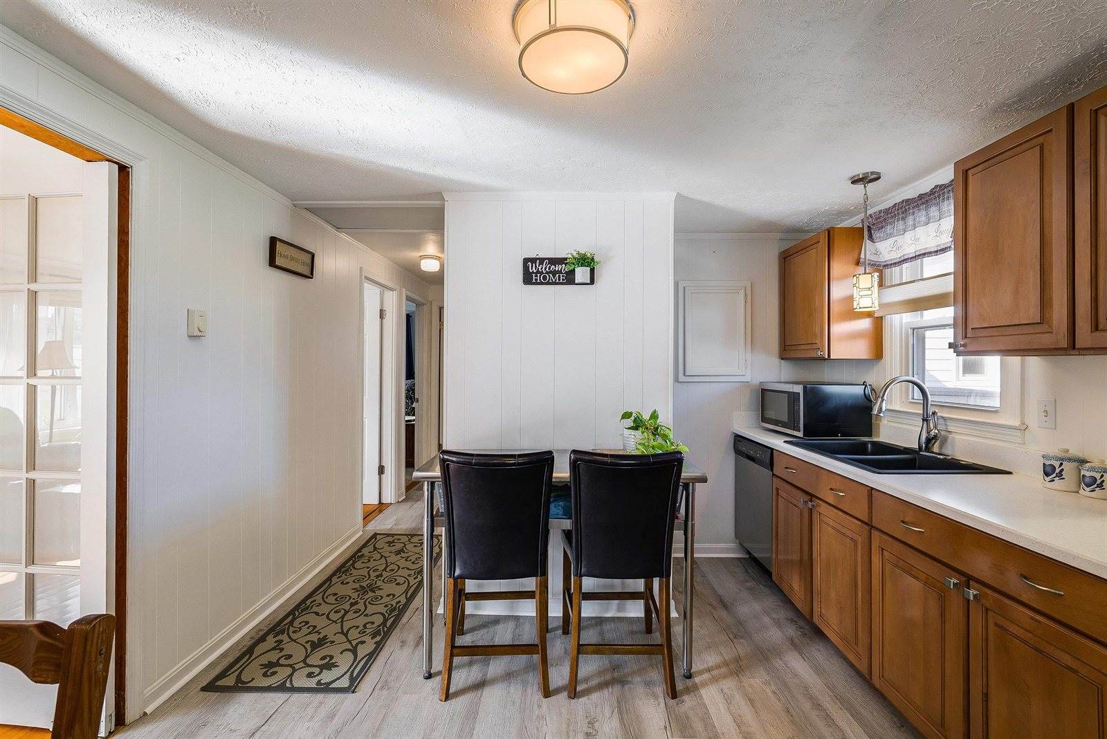 311 Williams Ave, Shenandoah, VA 22849