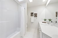 1219 SE Marla Pl, Hillsboro, OR 97123