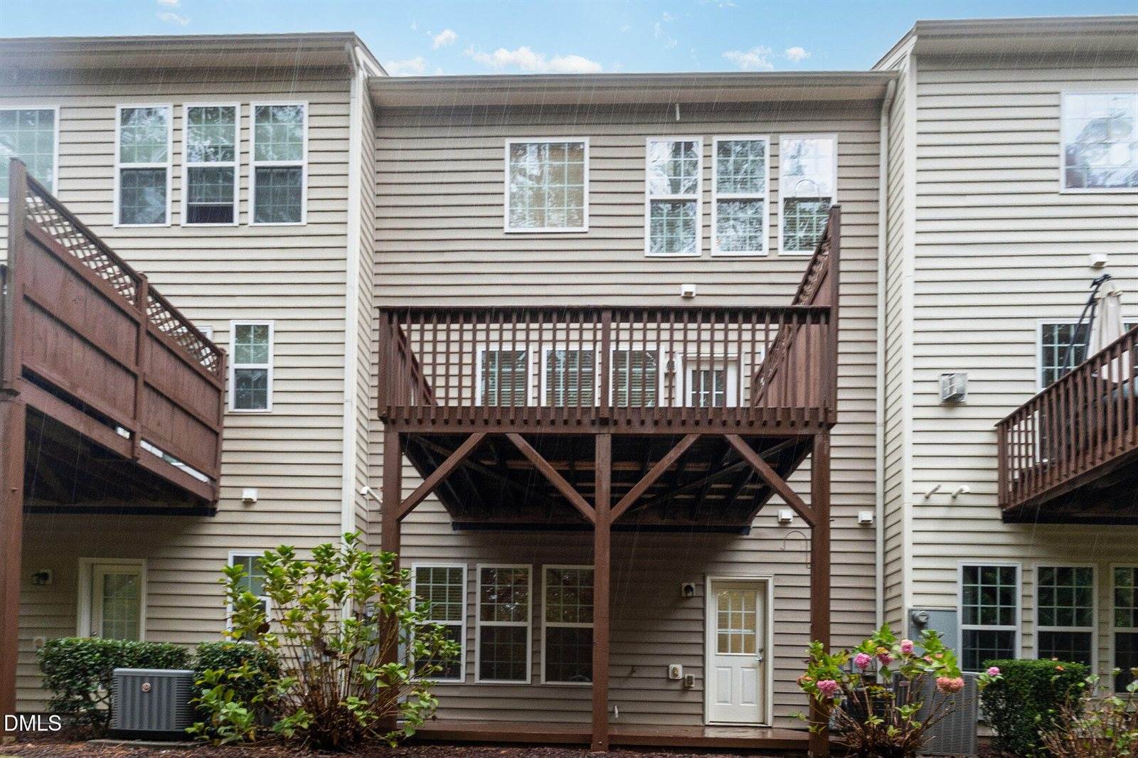 8637 Macedonia Lake Drive, Cary, NC 27518