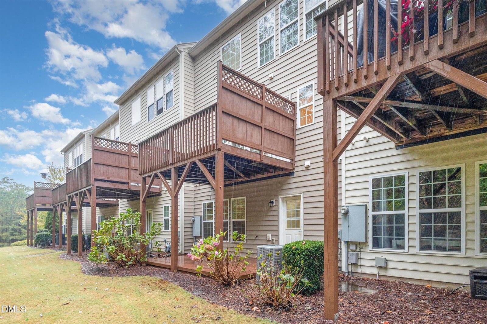 8637 Macedonia Lake Drive, Cary, NC 27518