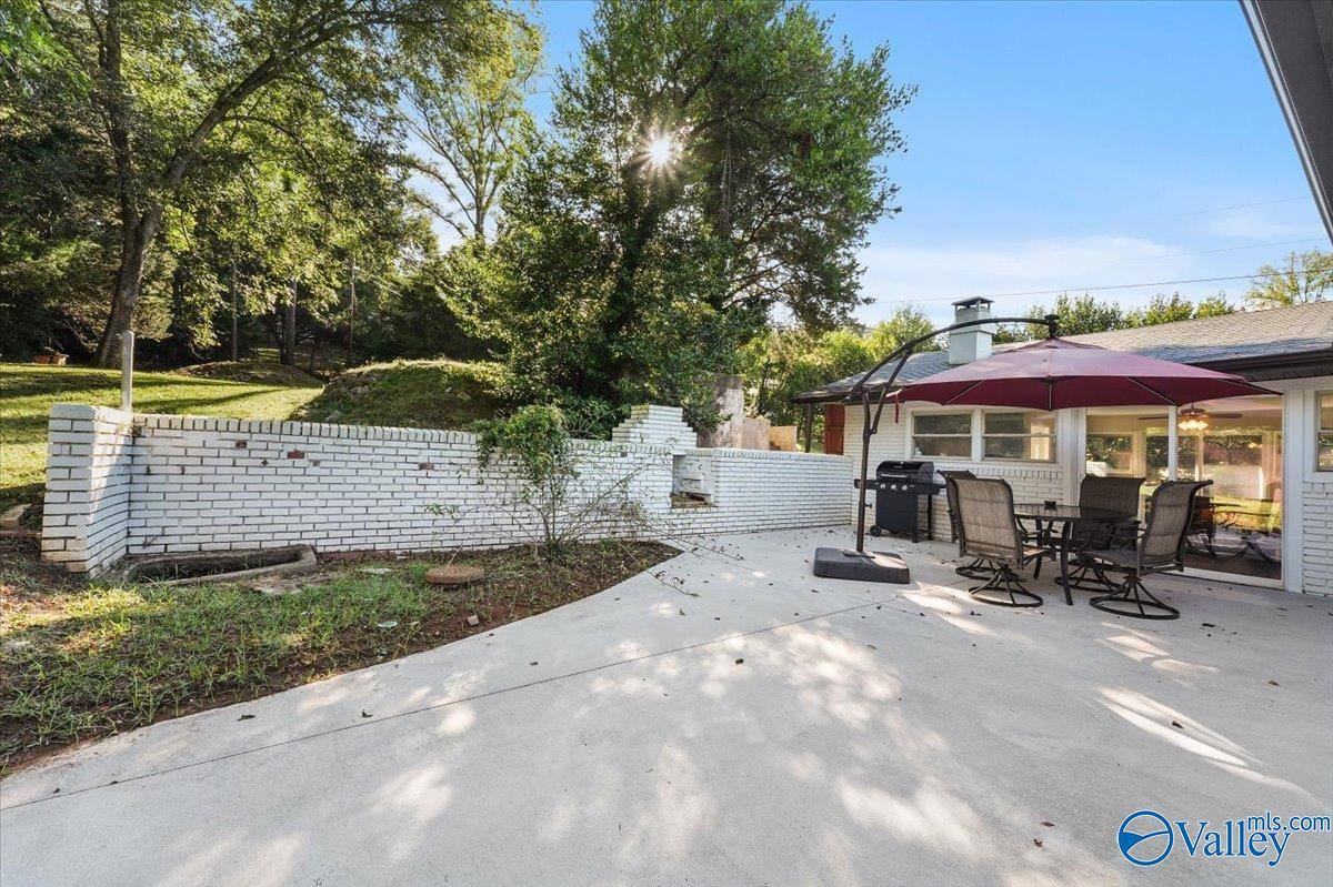 5405 Whitesburg Drive, Huntsville, AL 35802