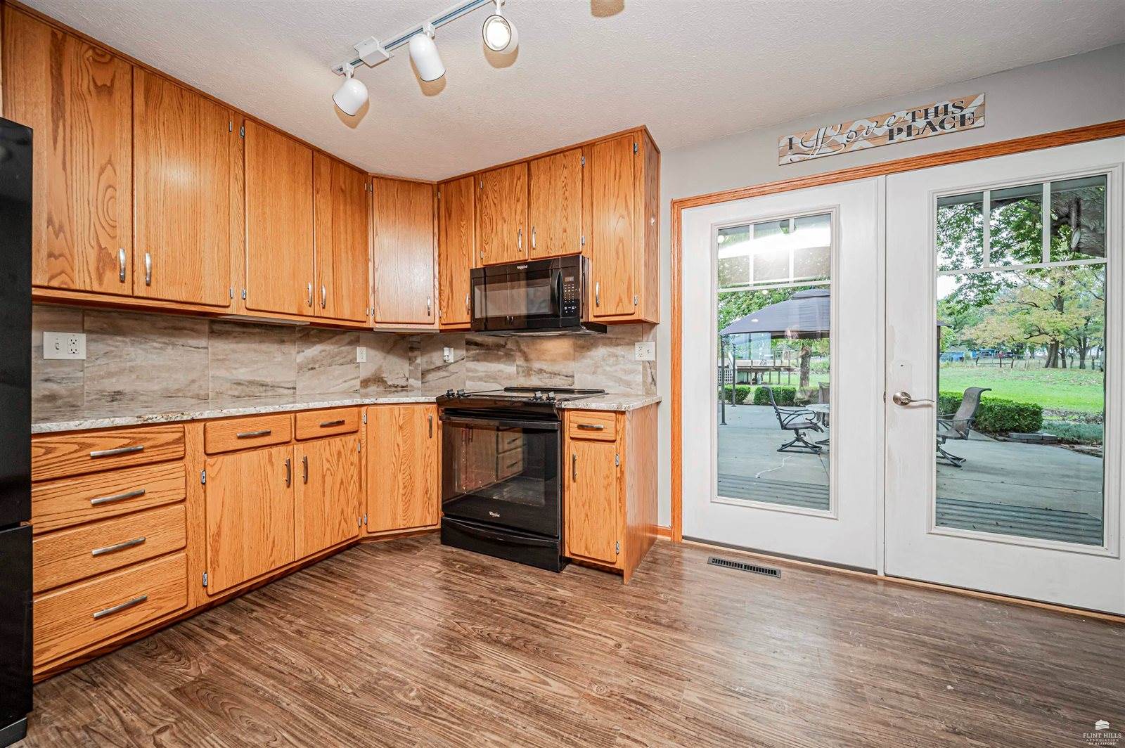 2397 Fair Road, Abilene, KS 67410