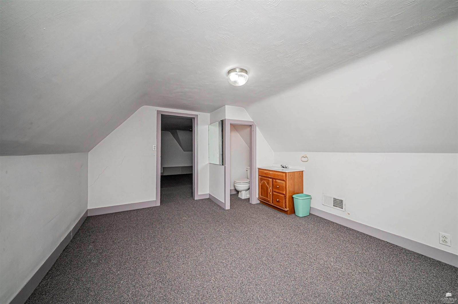 2397 Fair Road, Abilene, KS 67410