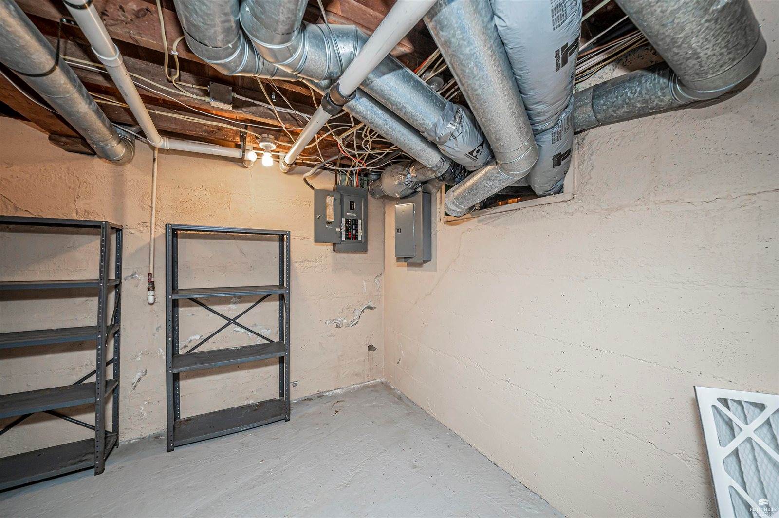 2397 Fair Road, Abilene, KS 67410