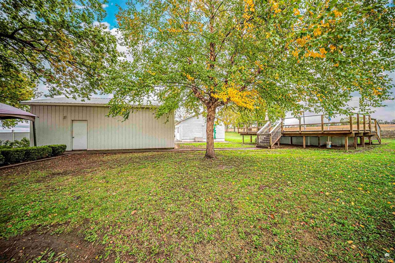 2397 Fair Road, Abilene, KS 67410