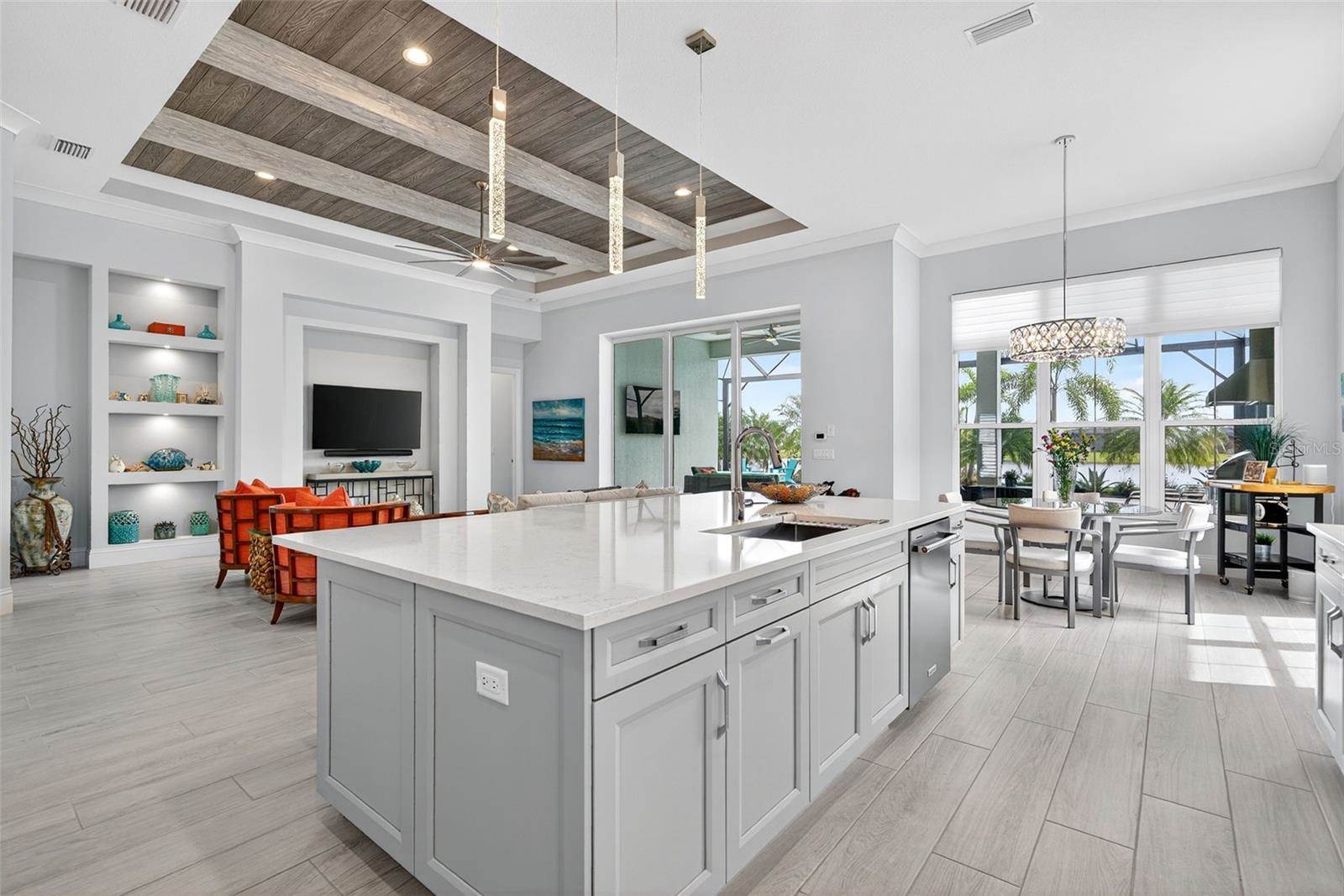 8217 Pavia Way, Bradenton, FL 34202