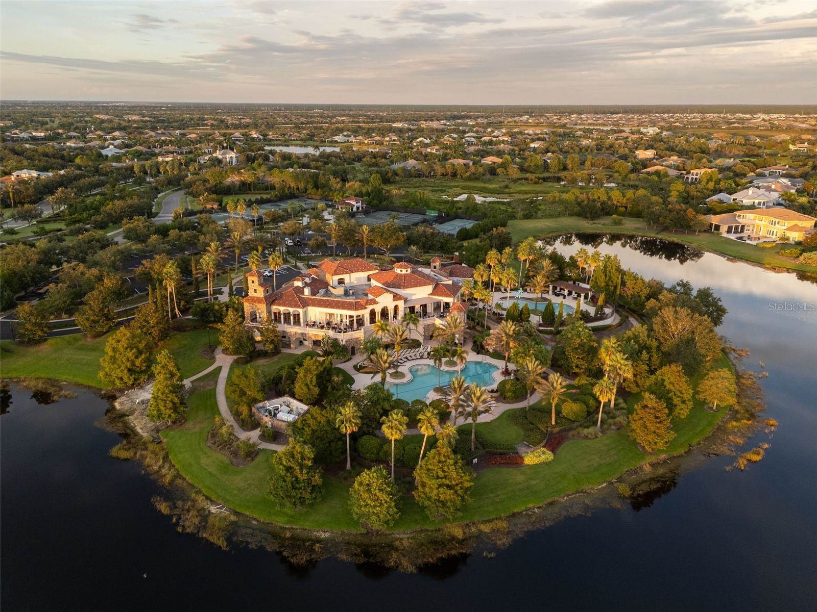 8217 Pavia Way, Bradenton, FL 34202