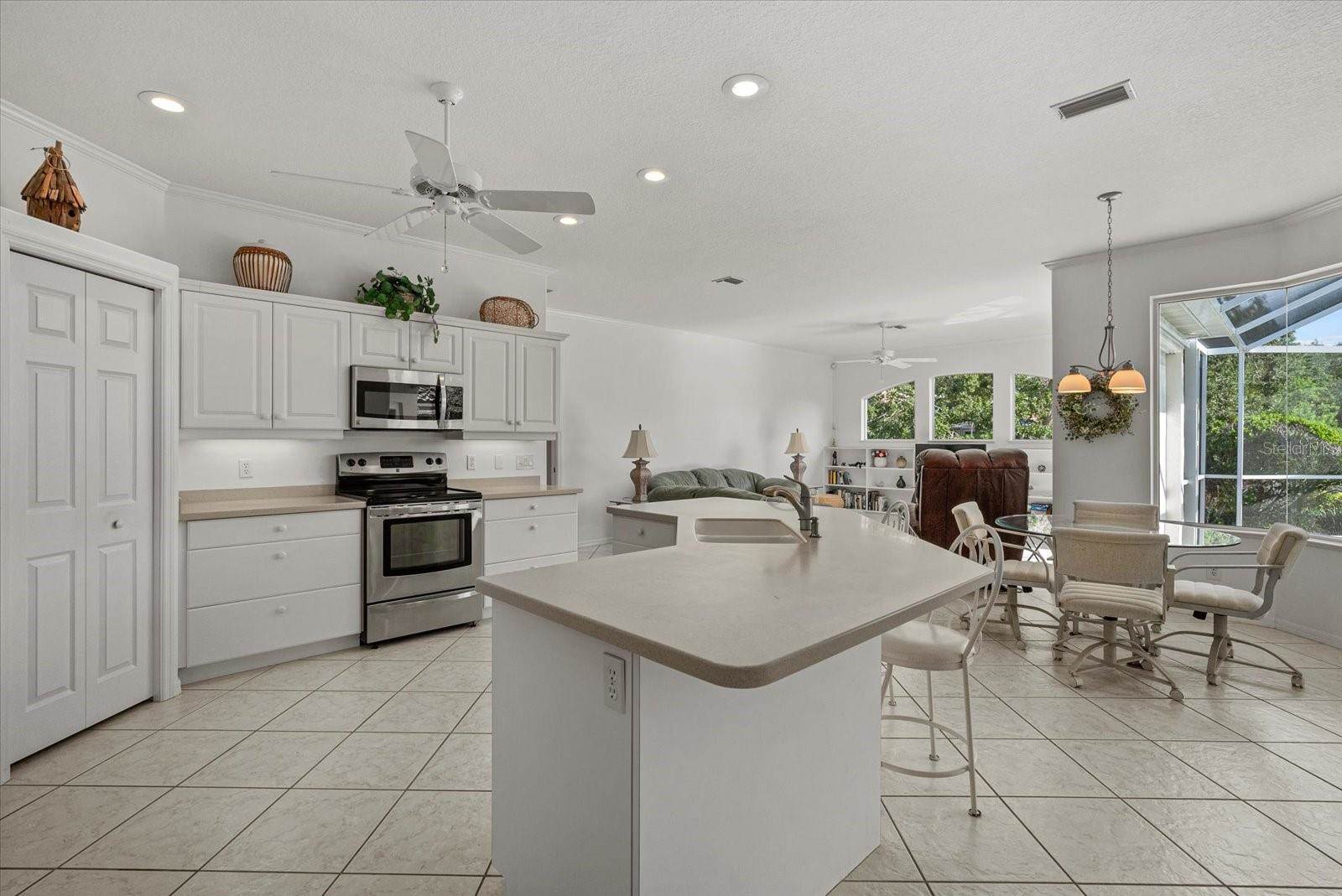 783 Bridle Oaks Drive, Venice, FL 34292