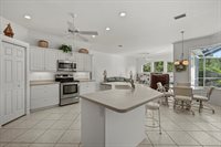 783 Bridle Oaks Drive, Venice, FL 34292