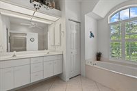 783 Bridle Oaks Drive, Venice, FL 34292