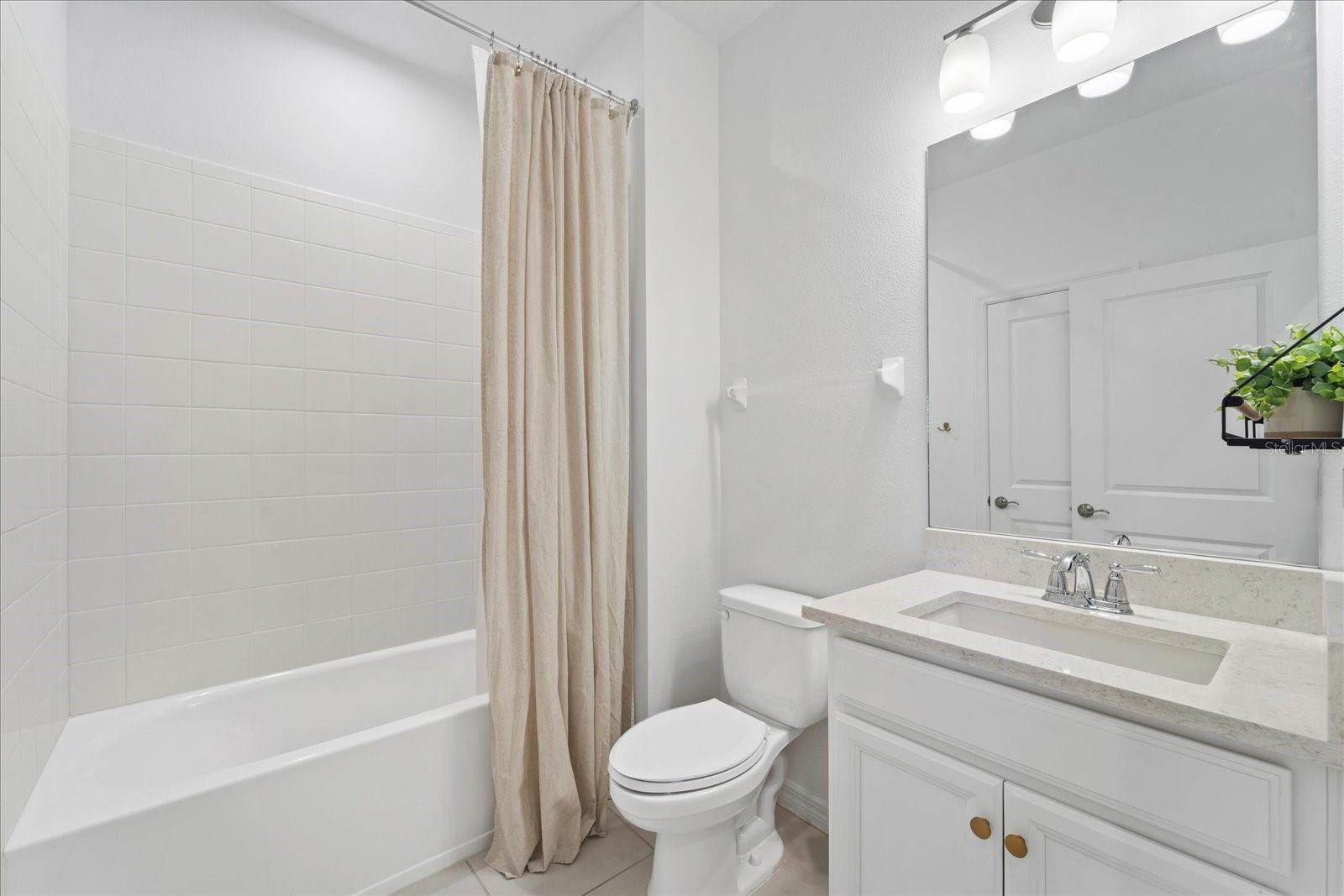 8257 Shooting Star Road, Sarasota, FL 34241