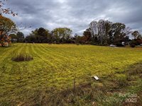 99999 Beaucrest Drive, Hendersonville, NC 28792