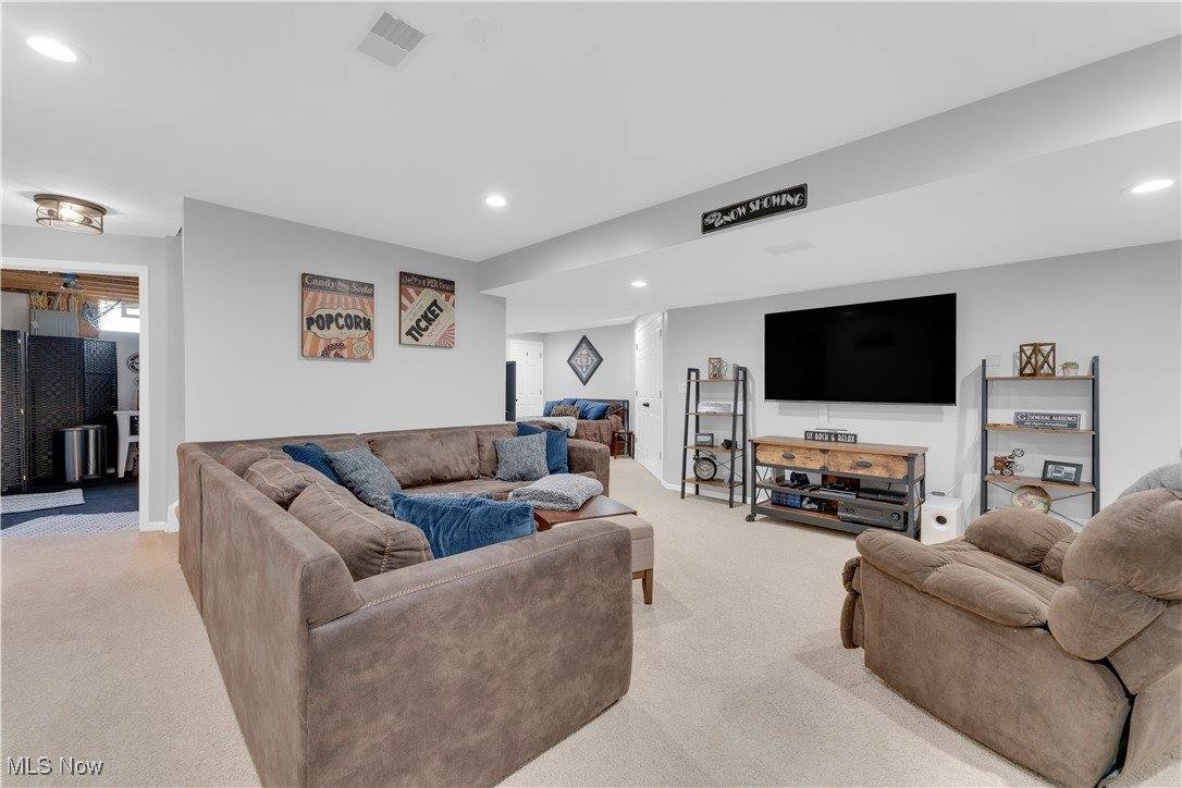 94 Alabaster Avenue, Canfield, OH 44406