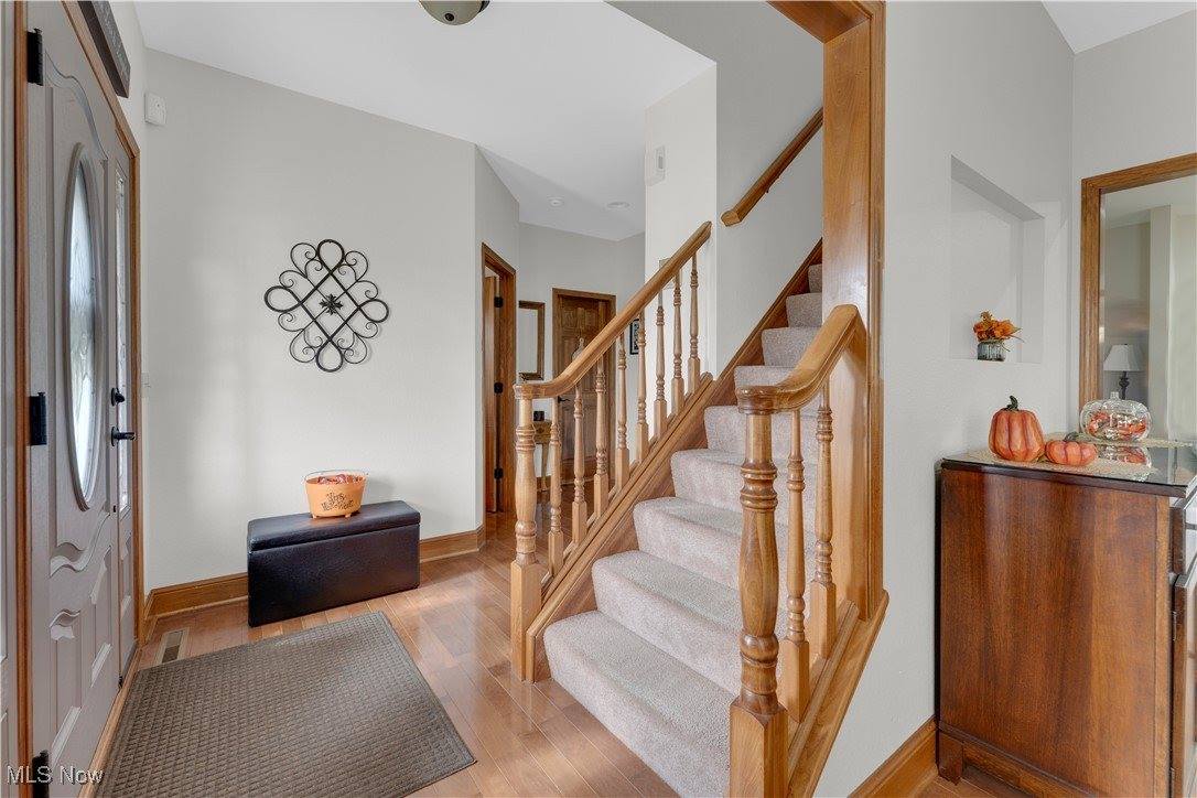 94 Alabaster Avenue, Canfield, OH 44406