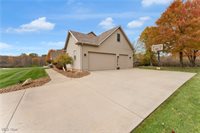 94 Alabaster Avenue, Canfield, OH 44406