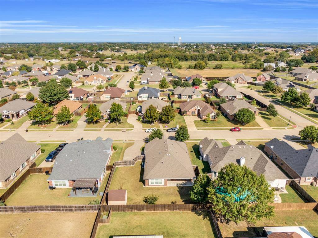 6610 Morning Dew Drive, Midlothian, TX 76065