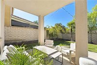 19920 Holly Dr, Saugus, CA 91350