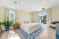 19920 Holly Dr, Saugus, CA 91350