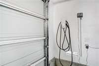 19920 Holly Dr, Saugus, CA 91350