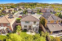 19920 Holly Dr, Saugus, CA 91350