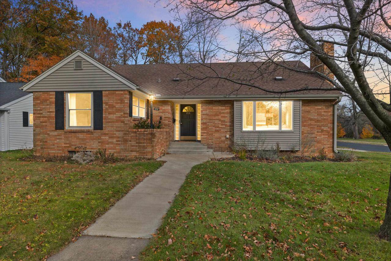 216 Yawkey Avenue, Rothschild, WI 54474