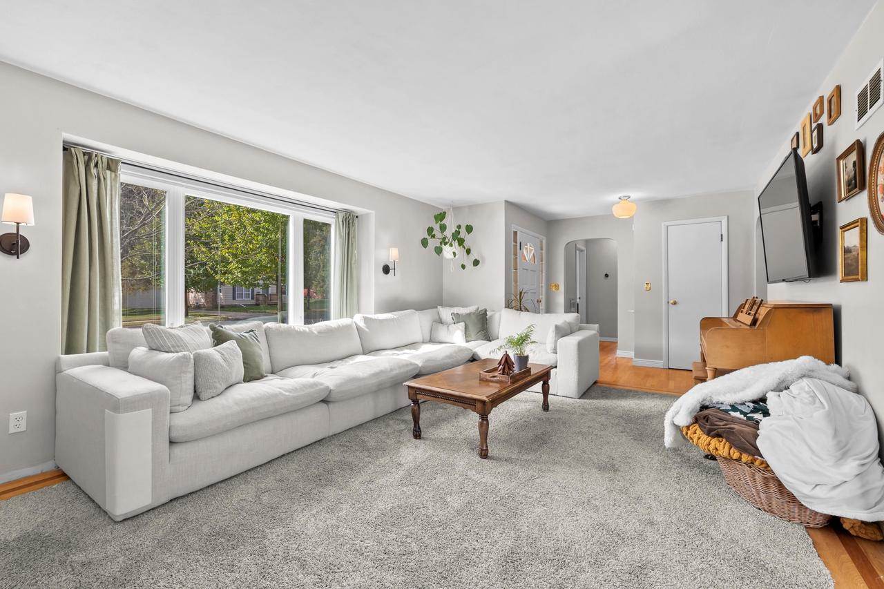 216 Yawkey Avenue, Rothschild, WI 54474