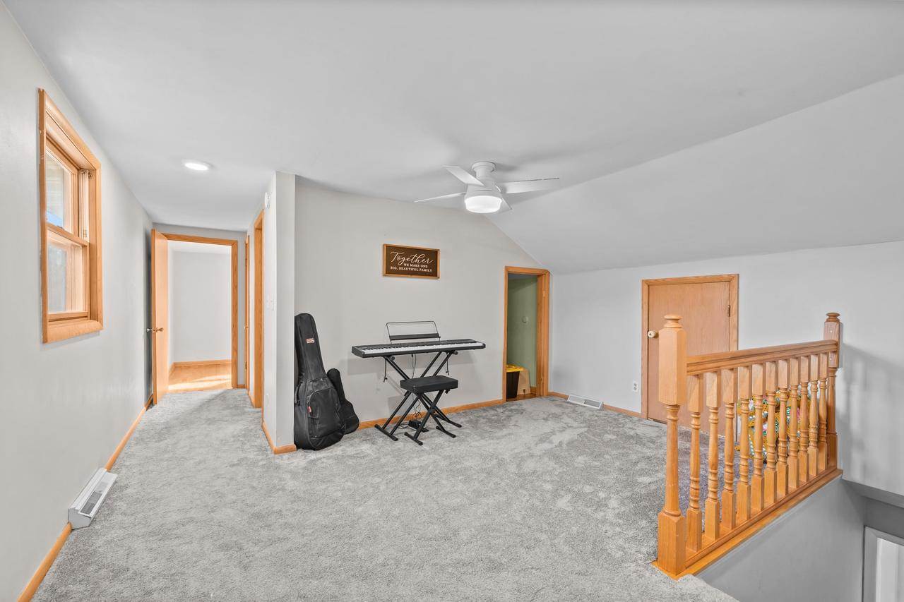 216 Yawkey Avenue, Rothschild, WI 54474