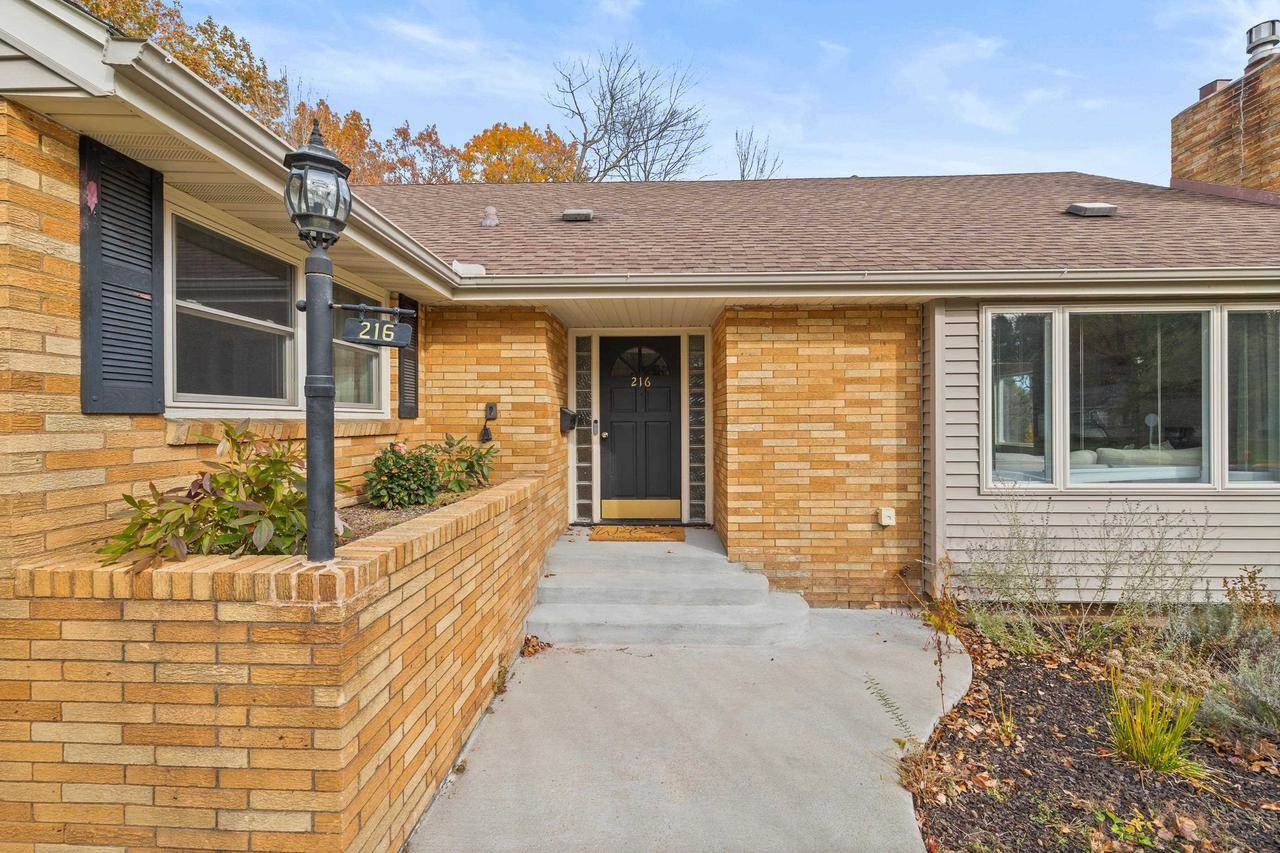 216 Yawkey Avenue, Rothschild, WI 54474