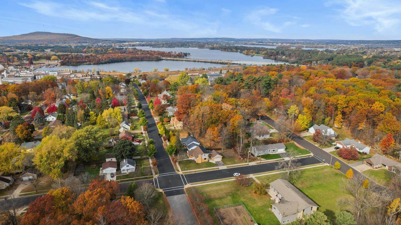 216 Yawkey Avenue, Rothschild, WI 54474