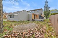 216 Yawkey Avenue, Rothschild, WI 54474