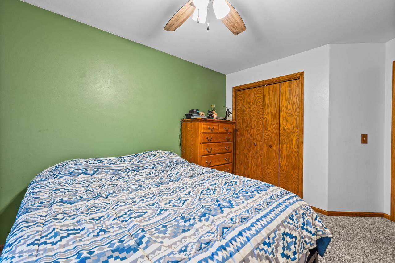 2151 W Breezewood Court, Plover, WI 54467