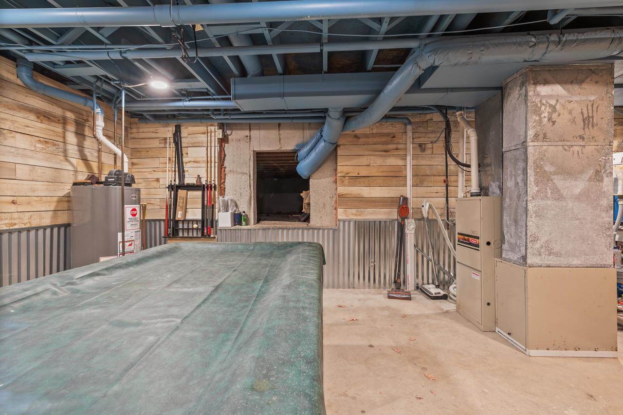 2151 W Breezewood Court, Plover, WI 54467