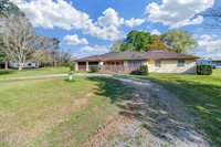 3101 Donna Road, Abbeville, LA 70510