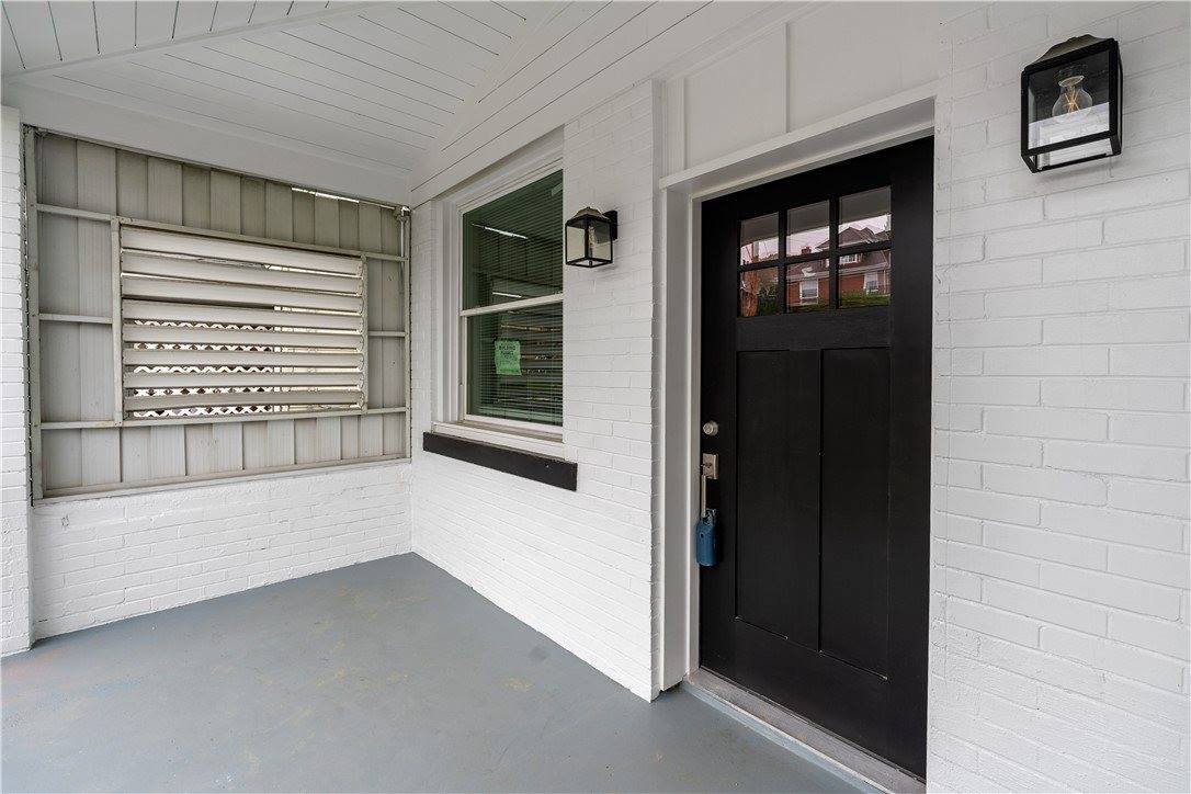 735 6th Ave, Coraopolis, PA 15108