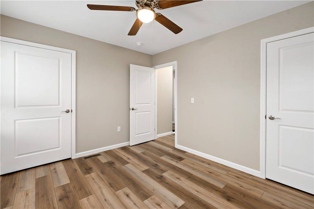 735 6th Ave, Coraopolis, PA 15108