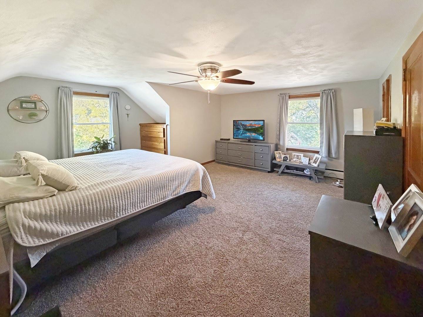 1224 West Violet Street, Freeport, IL 61032