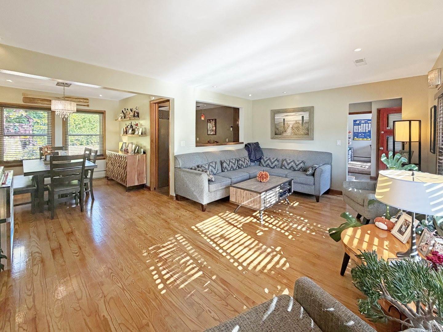 1224 West Violet Street, Freeport, IL 61032