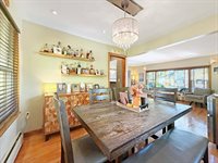 1224 West Violet Street, Freeport, IL 61032