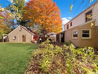 1224 West Violet Street, Freeport, IL 61032