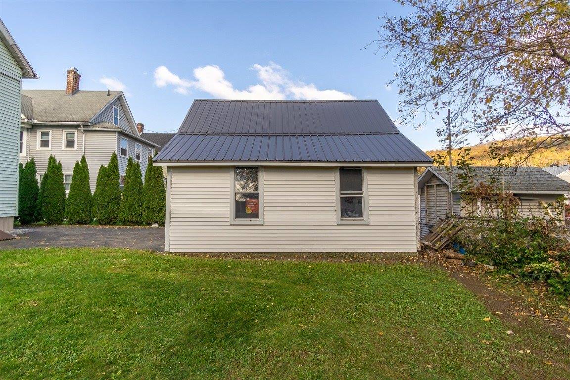 90 Broad Avenue, Binghamton, NY 13904