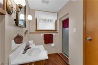 6768 Colleen Drive, Youngstown, OH 44512