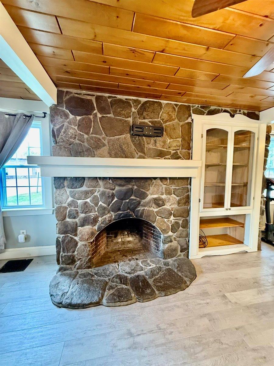 25 Summer Street, Gardiner, ME 04345