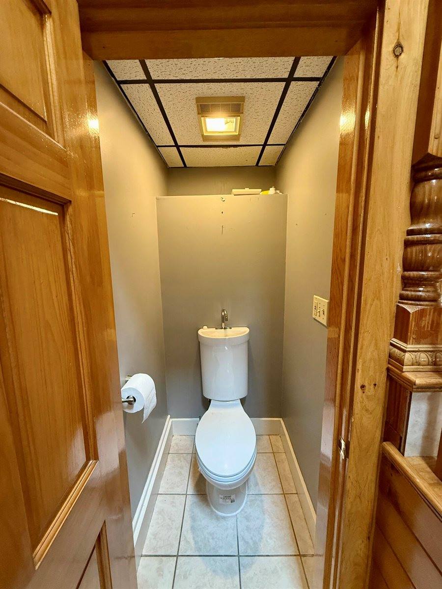 25 Summer Street, Gardiner, ME 04345