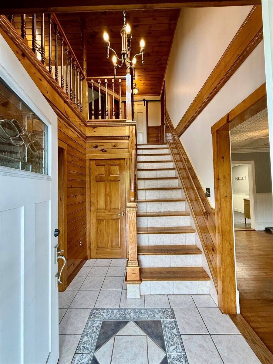 25 Summer Street, Gardiner, ME 04345