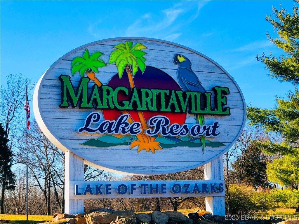 161 Lubbers Quarters, Osage Beach, MO 65065