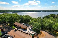 161 Lubbers Quarters, Osage Beach, MO 65065