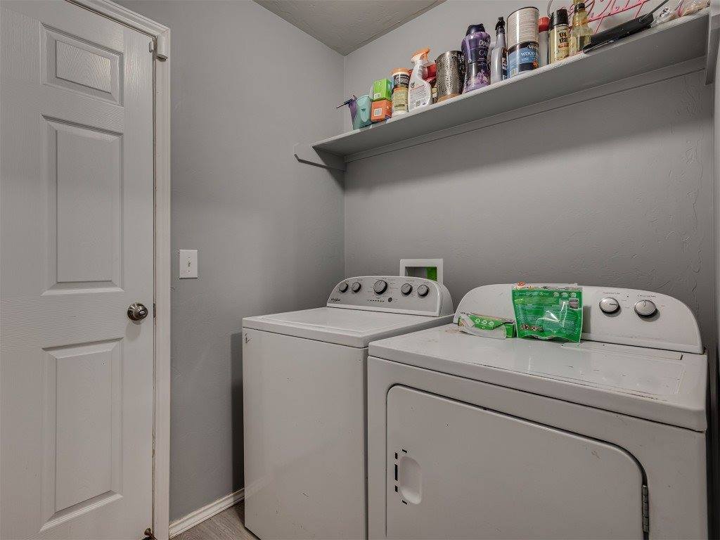 734 West Lola Drive, Mustang, OK 73064