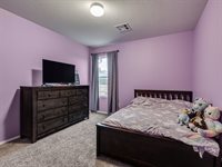 734 West Lola Drive, Mustang, OK 73064