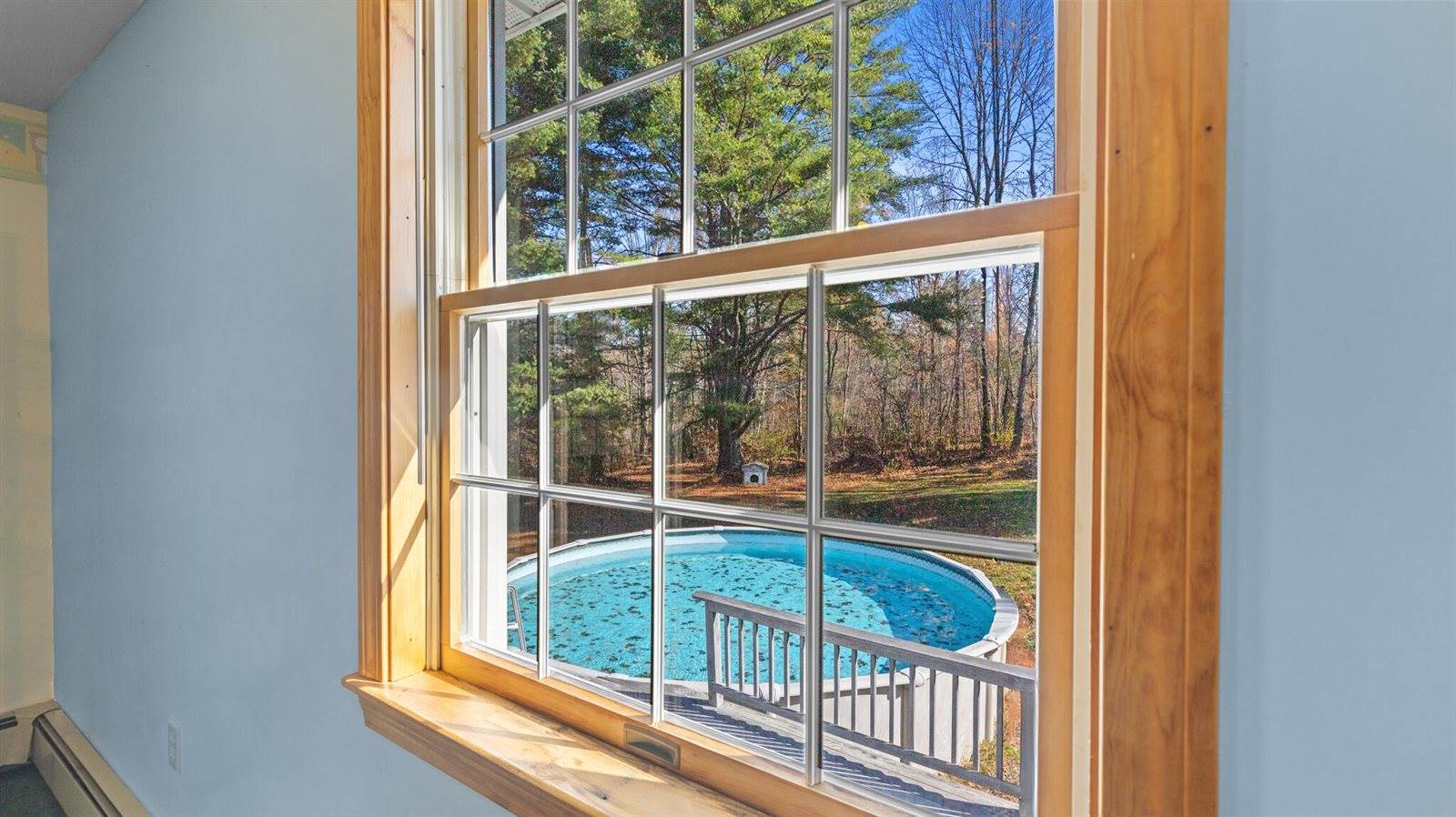 18 South Road, China, ME 04358